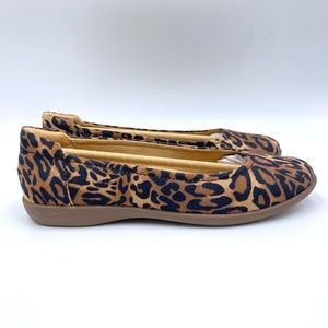 Naturalizer Womens Size 6 Flexy Animal Print Leather Slip On Ballet Flats Shoes